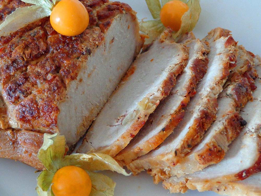 Сочная и вкусная свинина в духовке – 5 лучших рецептов